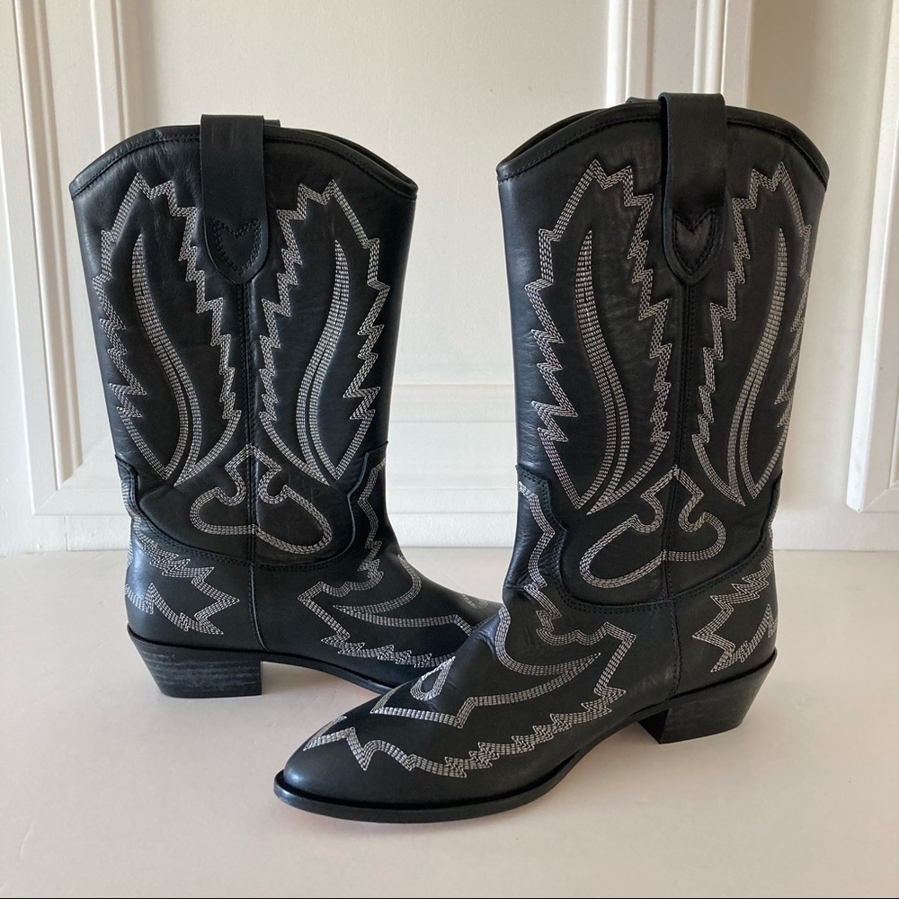 New Free People Toral Black Cross Your Heart Western Boots Sz 38